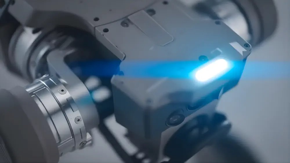 Agibot D1 Max locomotion à roues dans un environnement industriel