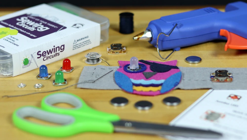 Sewing Circuits Klassenzimmer-Set - Zum Vergrößern klicken