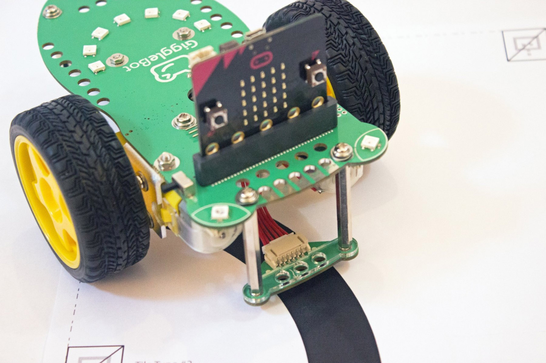 GiggleBot Roboter Starter Kit - Zum Vergrößern klicken