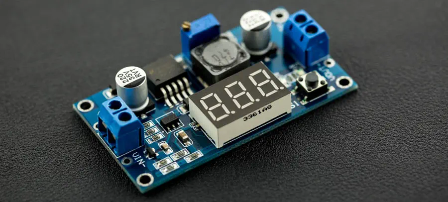 Convertidor Reductor Ajustable DC-DC 20W con Pantalla Digital
