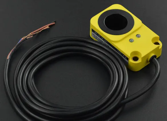 Ring Inductive Proximity Sensor (22mm Hole Diameter)