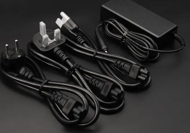 19V 90W AC/DC Adapter for LattePanda Full-Function EVA Carrier Board - Parts cropped