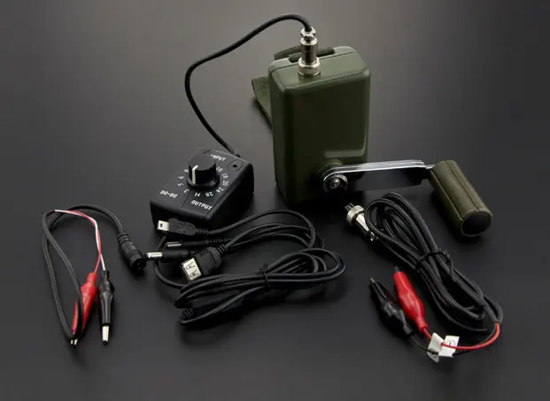 Portable Hand Crank Power Generator w/ Voltage Regulator- Click to Enlarge