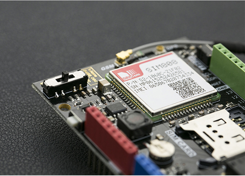 SIM808 GPS/GPRS/GSM Arduino Shield- Click to Enlarge