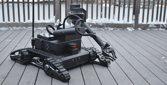 Plateforme robotique mobile Jaguar V4 avec bras manipulateur - Cliquez pour agrandir