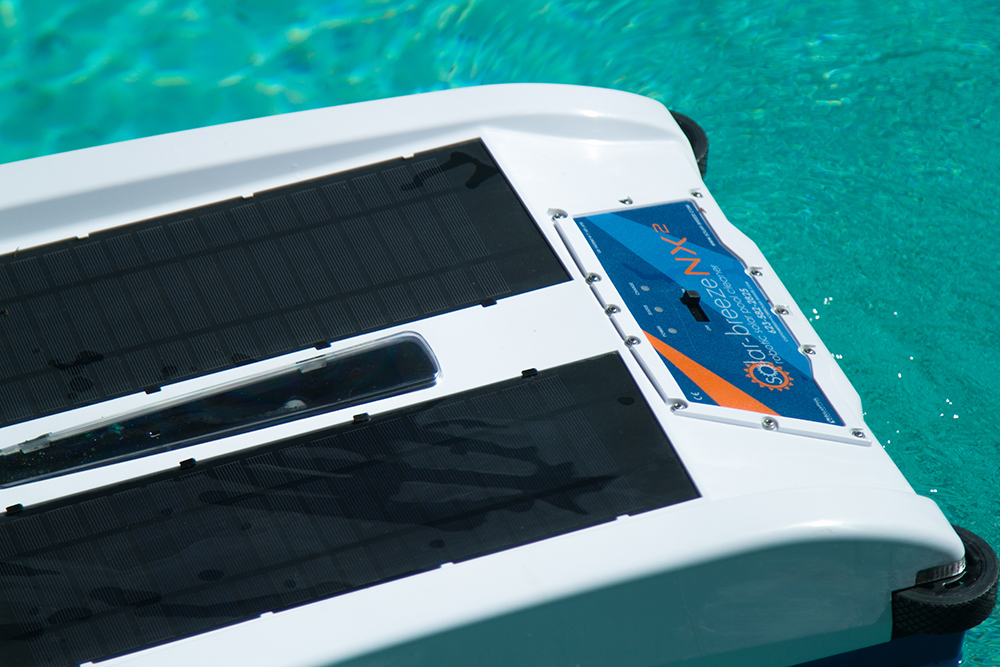 Robot Solar Limpiador de Piscinas Inteligente Solar-Breeze NX2