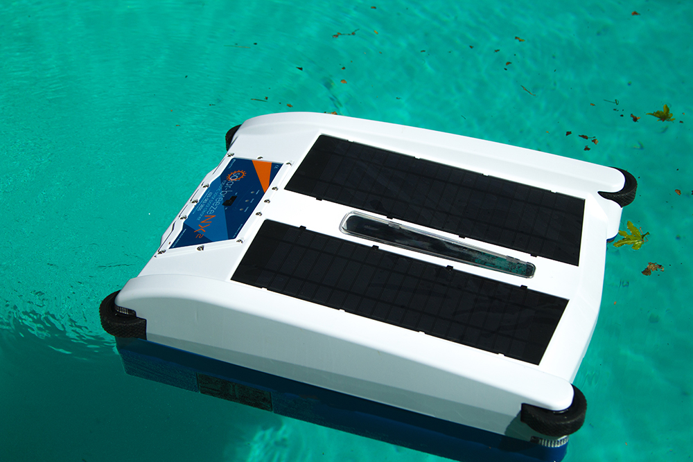 Robot Solar Limpiador de Piscinas Inteligente Solar-Breeze NX2