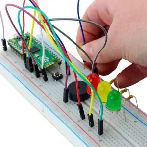 Kit de découverte Kitronik pour Raspberry Pi Pico (Pico non inclus)