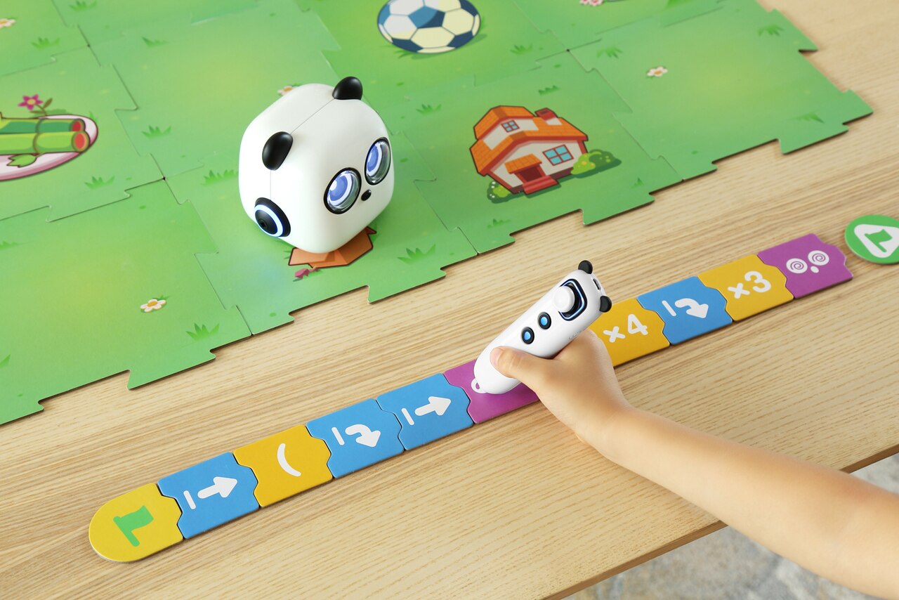 Cubetto Educational Robot 2WD + Coding Interface w/ Adventure Pack - Click to Enlarge
