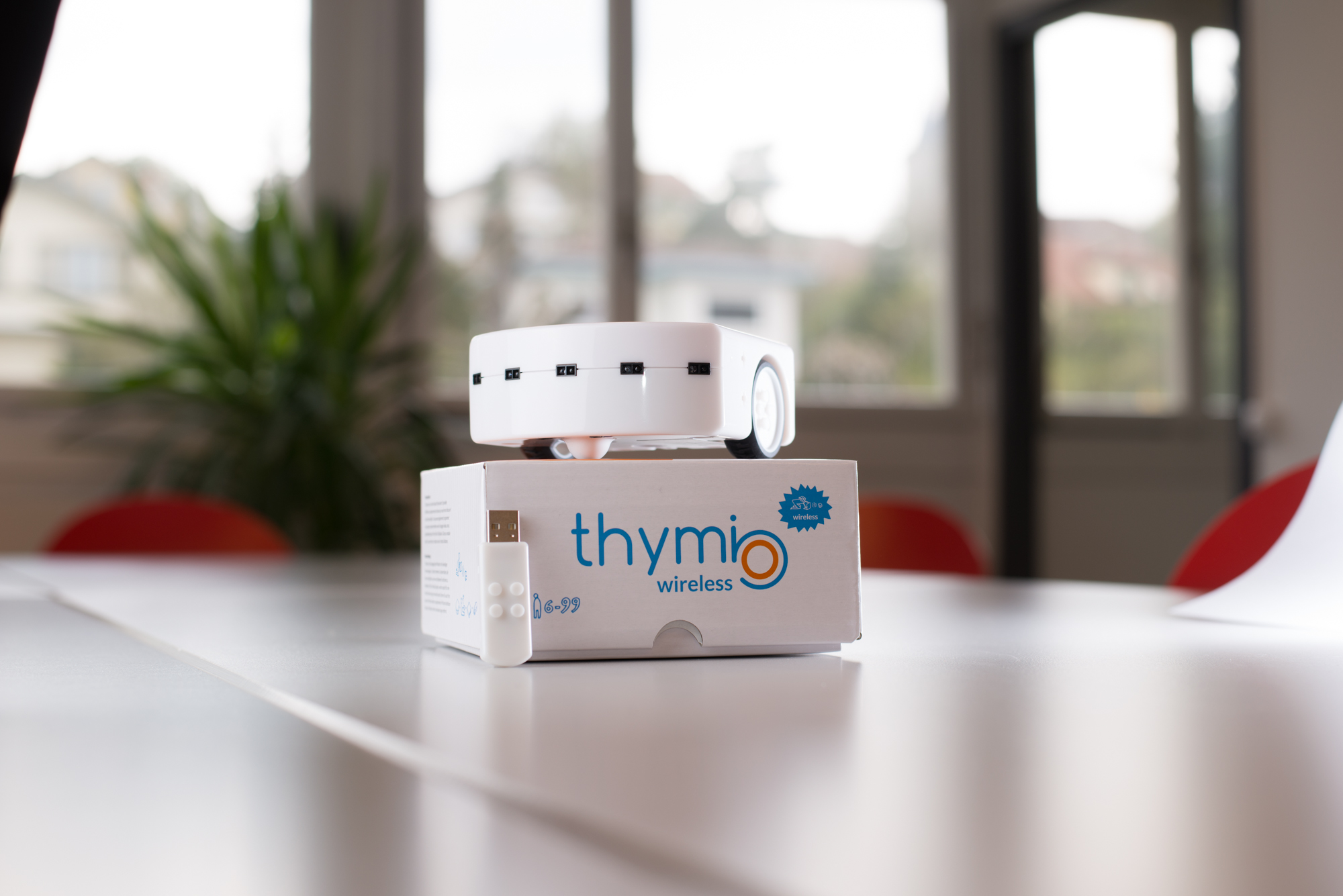 Wireless Thymio Lernroboter - Zum Vergrößern klicken