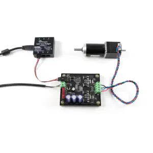 Contrôleur de Moteur Pas-à-Pas Bipolaire 10-30V 8A Phidgets