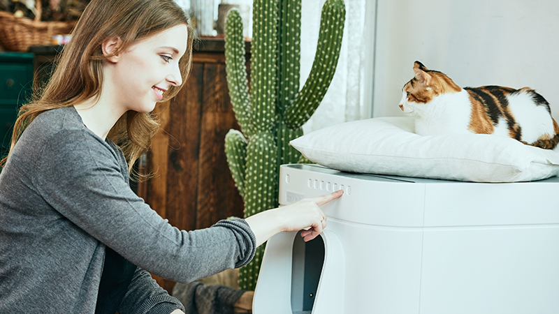 LavvieBot S 自動洗浄猫用トイレボックス - RobotShop