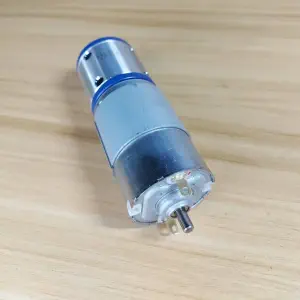 Motorreductor Planetario de 12V 103RPM c/ Salida de 2,9nm y Eje Trasero c/ Engranajes de Metal