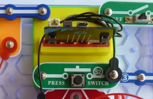 Adaptador Snap:bit para Micro:bit y Snap Circuits
