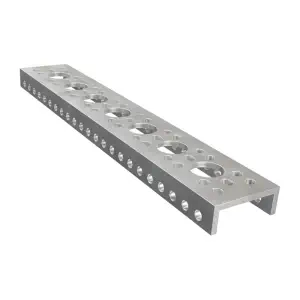 ServoCity Série 1143 Mini U-Channel à Faible Côté (7 Trous, Longueur 192mm)