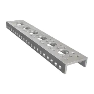 ServoCity Série 1143 Mini U-Channel à Faible Côté (6 Trous, Longueur 168mm)