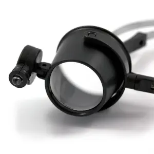 Sparkfun Monocle Magnifier - Illuminé