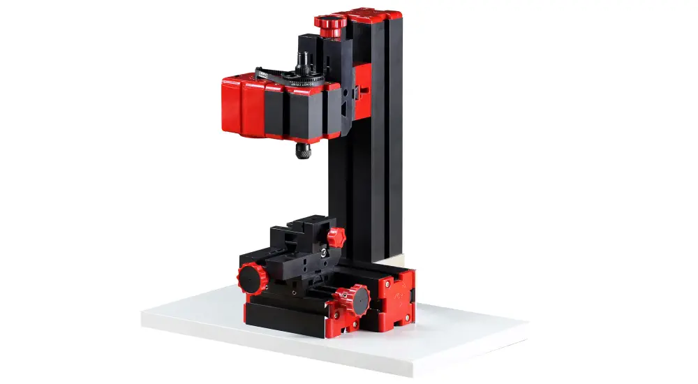 The First Tool Mini-Fräsmaschine - Zum Vergrößern klicken