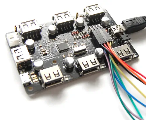 7-Port USB Hub for Raspberry Pi- Click to Enlarge