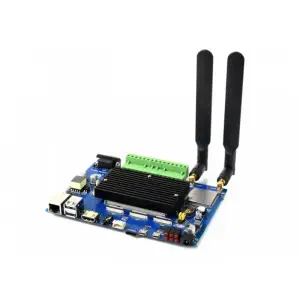 Carte de Base IoT 4G/PoE Industrielle Waveshare pour Raspberry Pi CM3/CM3+ 